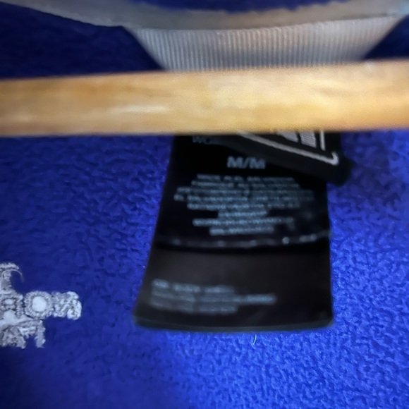 The North Face Zip up - Picture 4 of 4